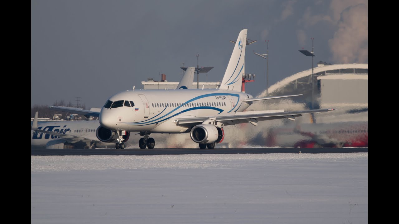 Посадка и руление SSJ-100 (RA-89018) Газпром Авиа во Внуково