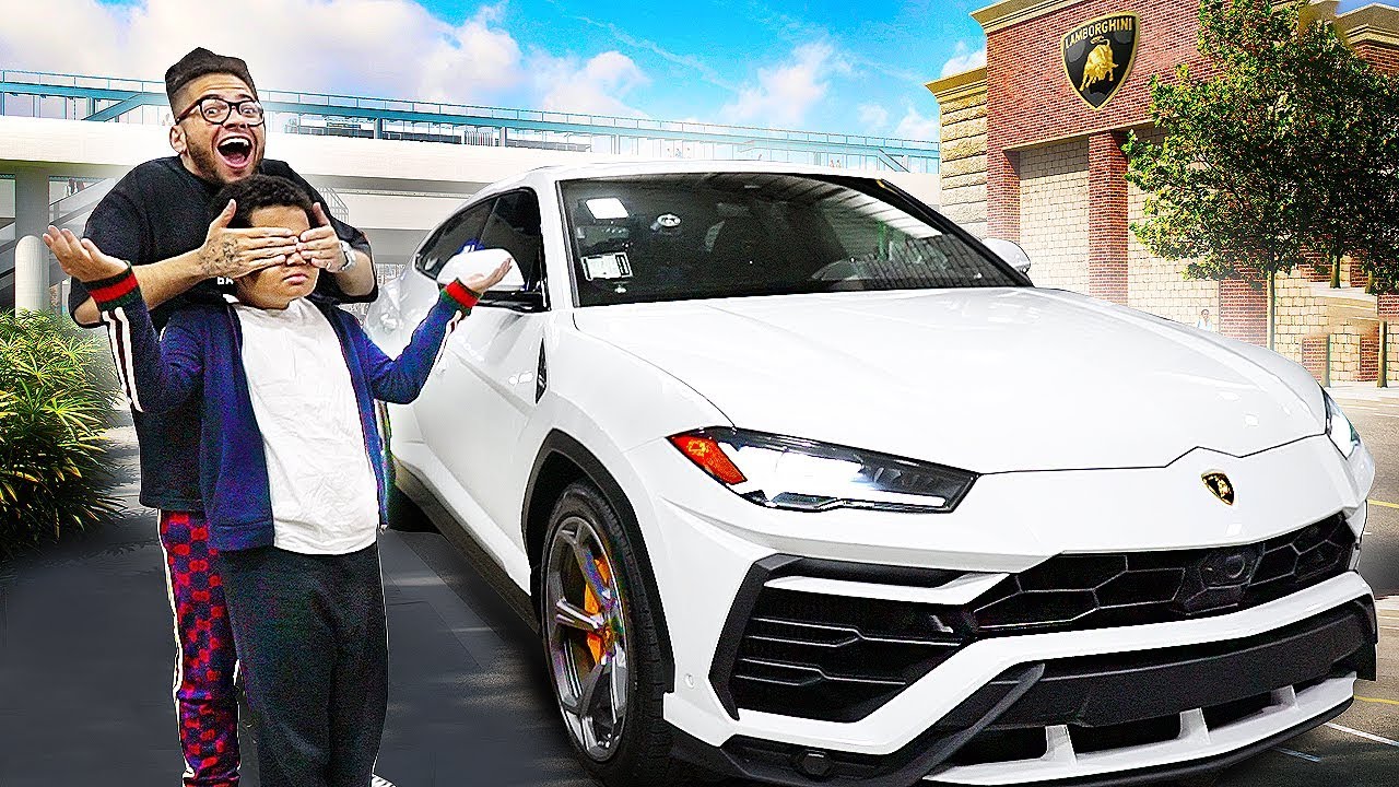 Surprising My Family With A Lamborghini