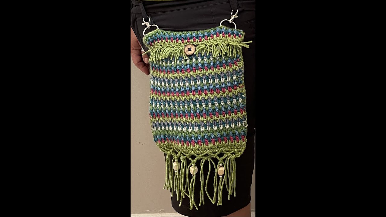 Crochet Betty’s Spicy Chili Hip bag