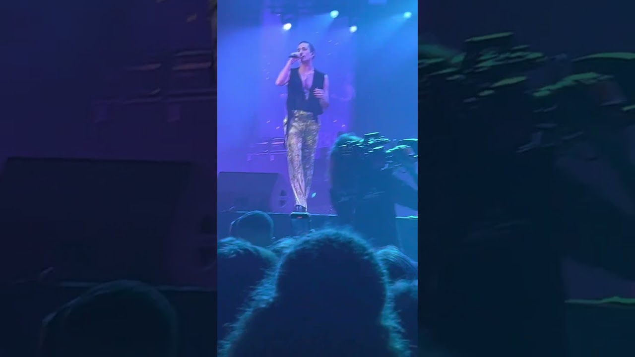 Måneskin - Coraline (Brussels 03.03.23 - Forest National)