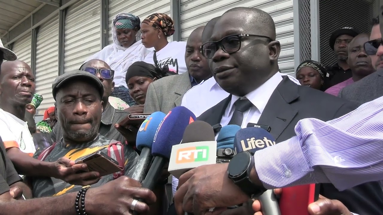 Reportage : Le district autonome d'Abidjan conduit une visite de chantier &agrave; Adjam&eacute;