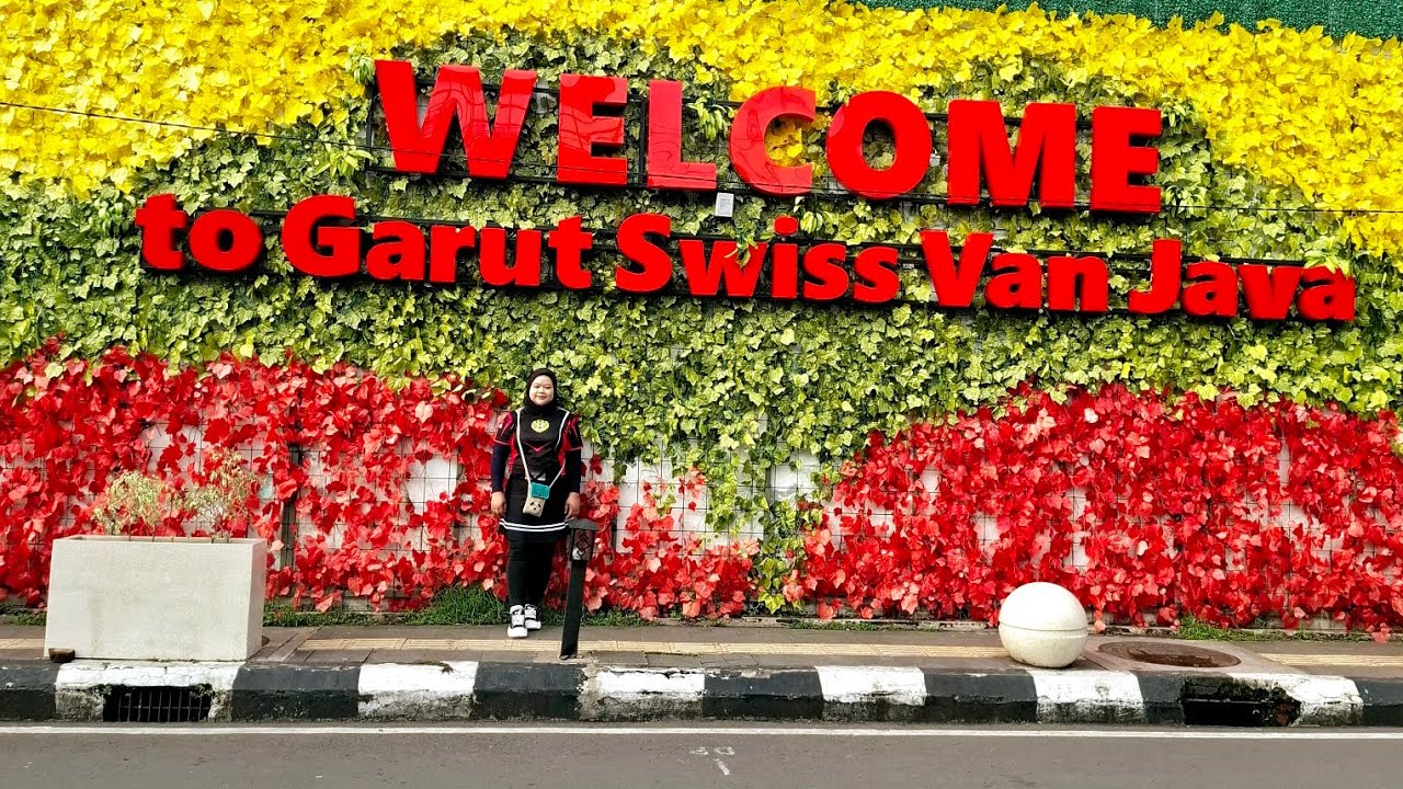 JALAN-JALAN ke alun-alun Garut!! seru banget