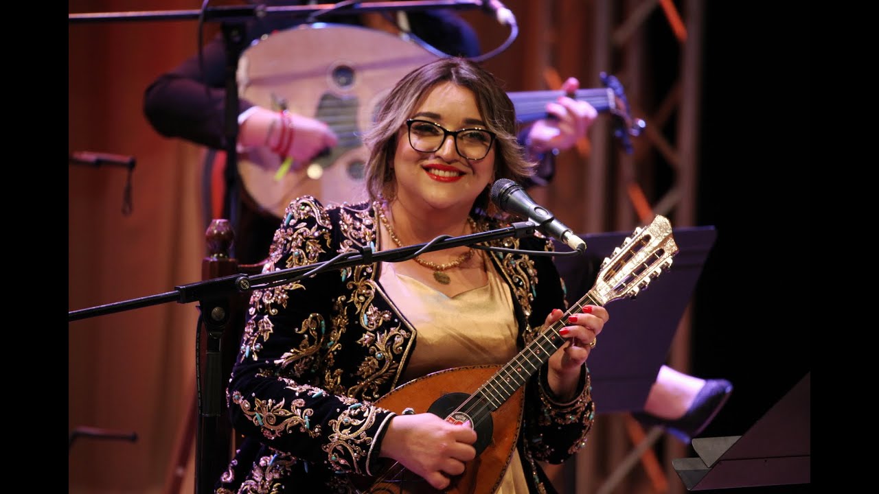 ESMA ALLA EN CONCERT AU PALAIS DE LA CULTURE MOUFDI ZAKARIA D'ALGER