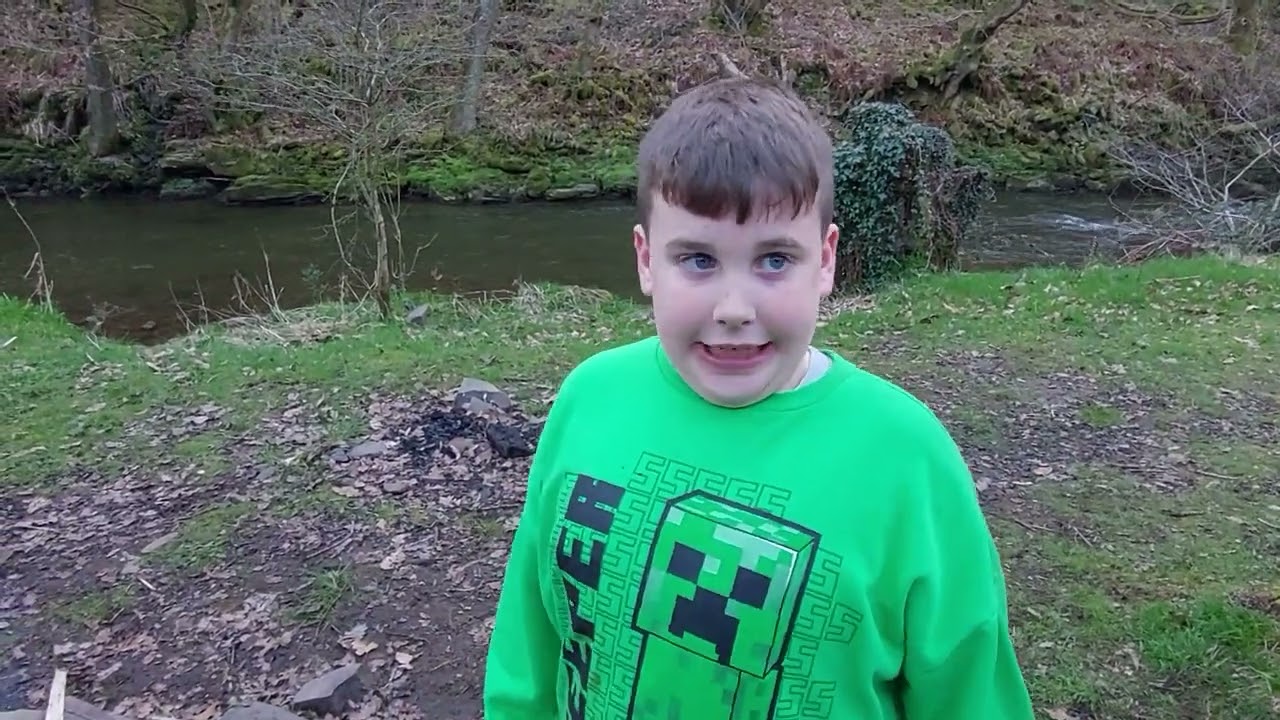 WILD CAMPING lonewolf campsite Aberdulais