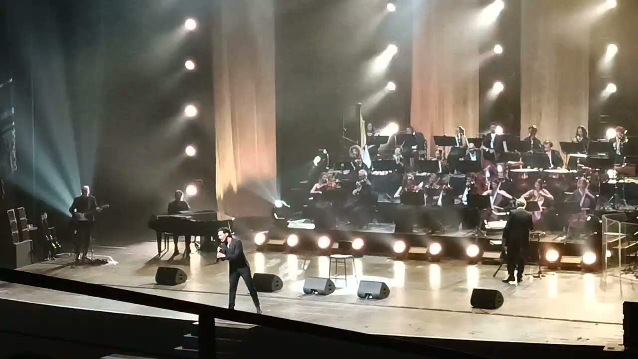 Il Volo, Gianluca Ginoble medley Beatles