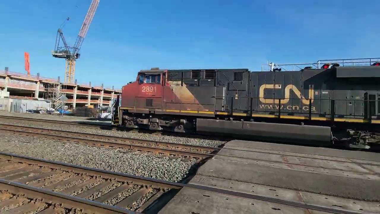 CN 2891 with Citirail 3956 on the Rear | Freight Action