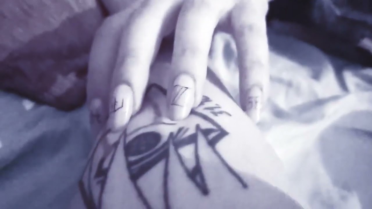 HVZE - BURZA (FEAT.CARL)