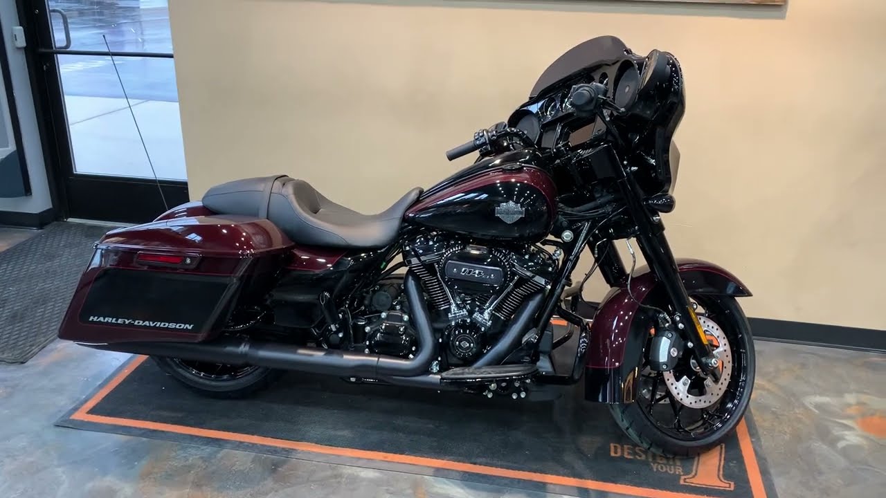 2022 Harley-Davidson Street Glide Special in Midnight Crimson and Vivid Black-FLHXS