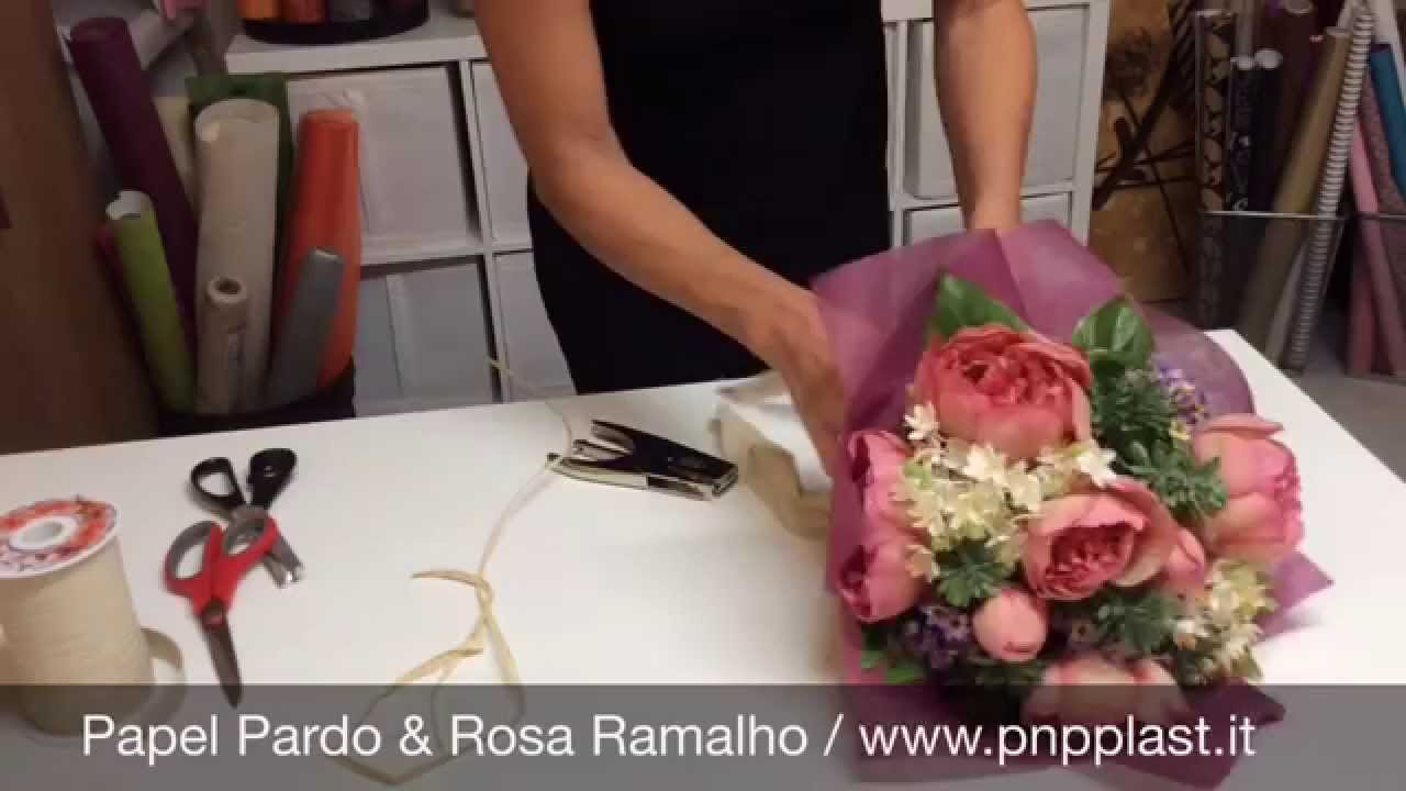 Gift wrapping - Wrapping a bouquet #wrapflowers