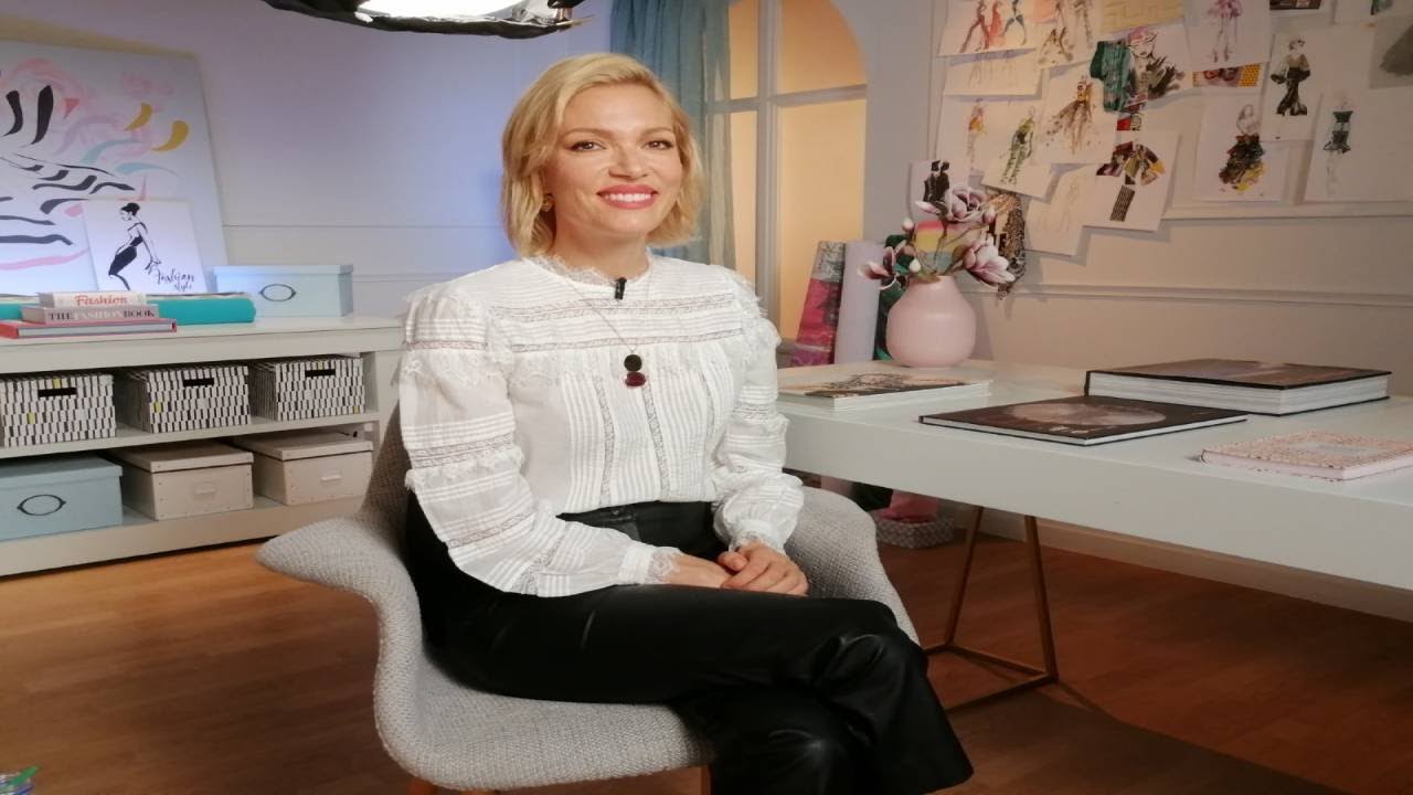 Shopping Star - 22.1.2021  «Κομψή με παντελόνι το βράδυ»