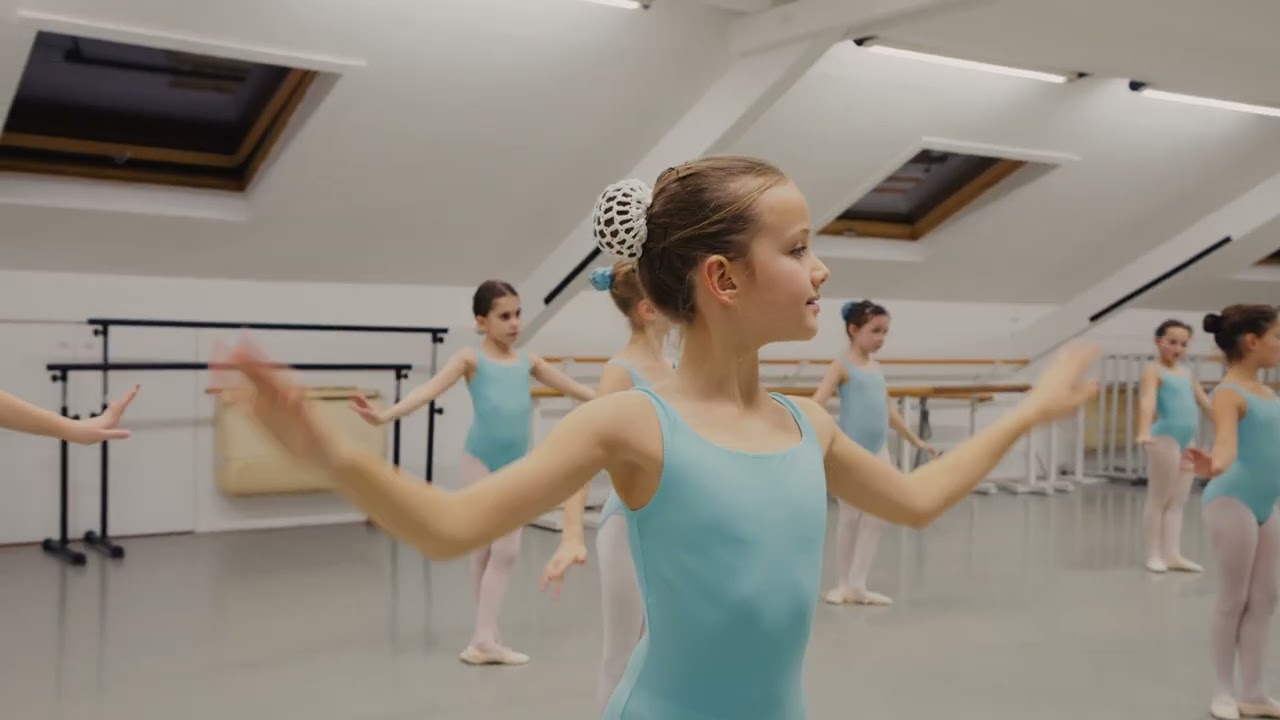 www.cathymoes.lu (2024) LUXEMBOURG DANCE SCHOOL