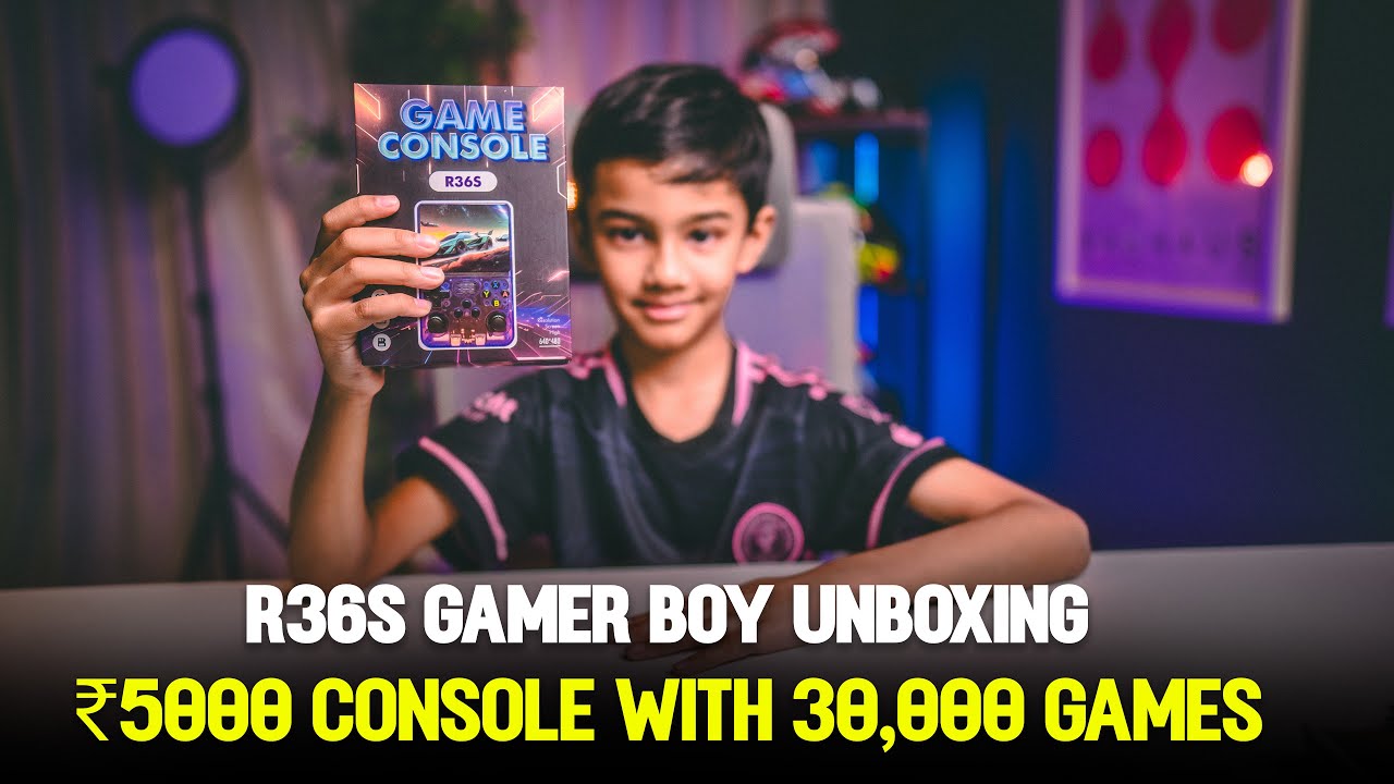 🎮 UNBOXING Gamer Boy R36S – 30,000+ GAMES in Your Pocket?! 😱🔥