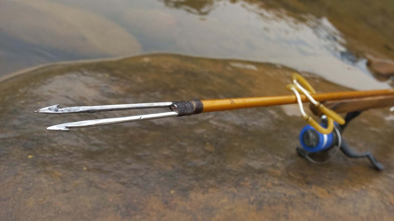 Build Spear And Spear Fishing || Donald Lo