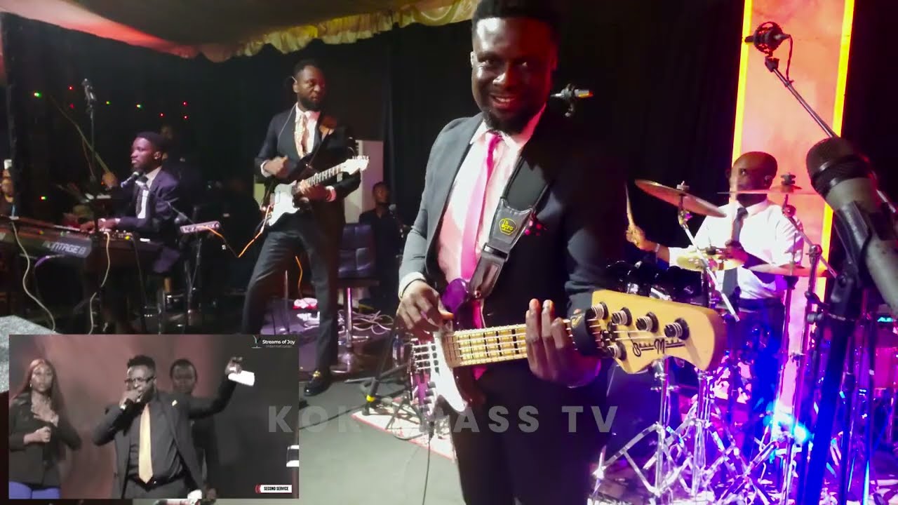 POWERFUL  MAKOSSA PRAISE with EmmaSings // KOKO BASS BAND CAM