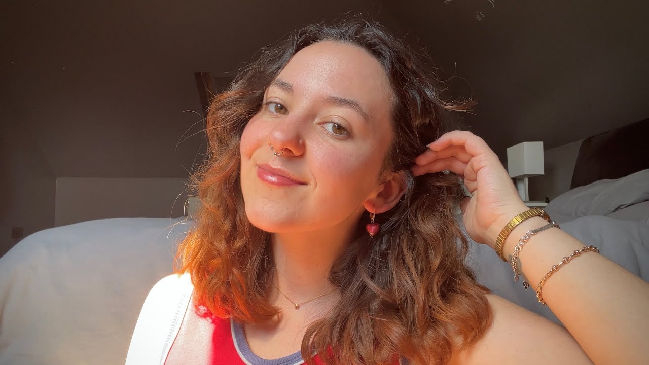 cute little asmr thrift haul ❤️ (lofi, whispered)