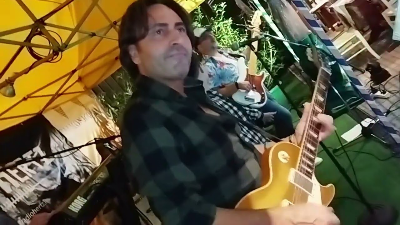 Oktoberfest 2023, serata con la band RadioHertz, Birreria Monaco, Rossano Veneto