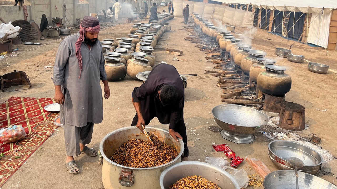 Pakistan's Largest and Luxurious Wedding Food Preparation | Mutton Qorma and Steam for 4000+ People