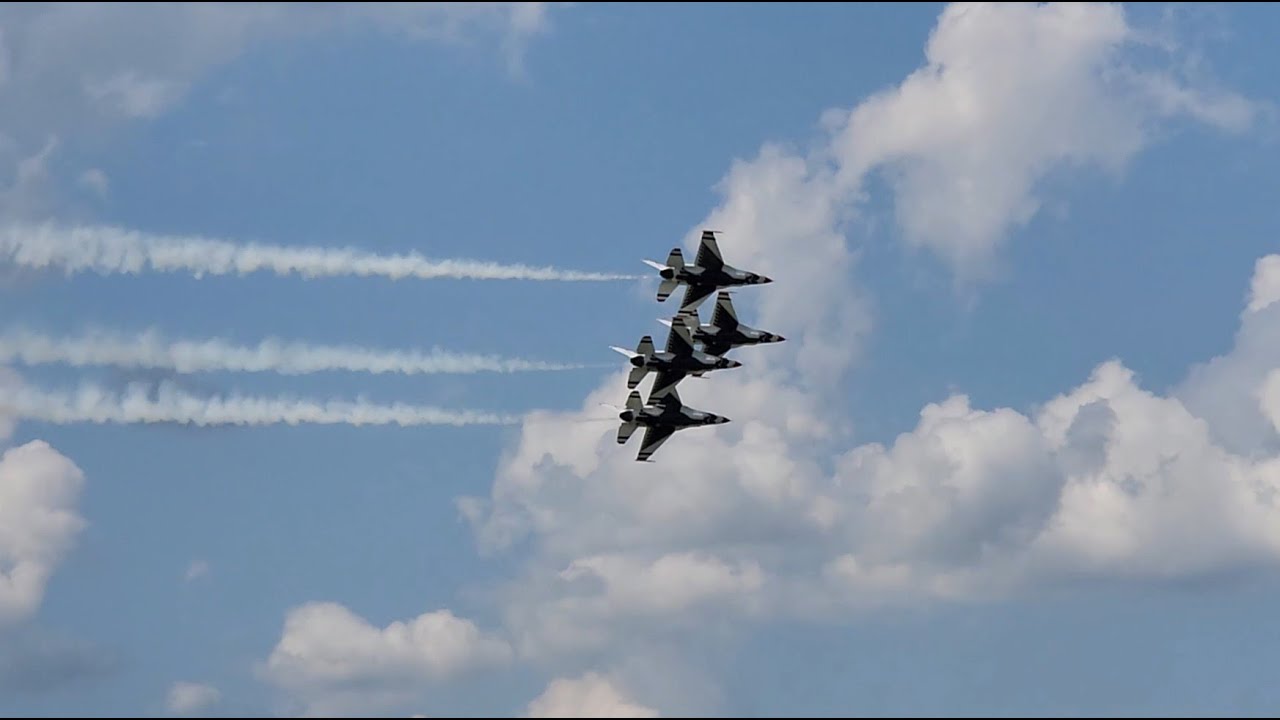 Dayton Air Show 2023 - Featuring USAF Thunderbirds, US Army Golden Knights, F-22 Raptor, & Much More
