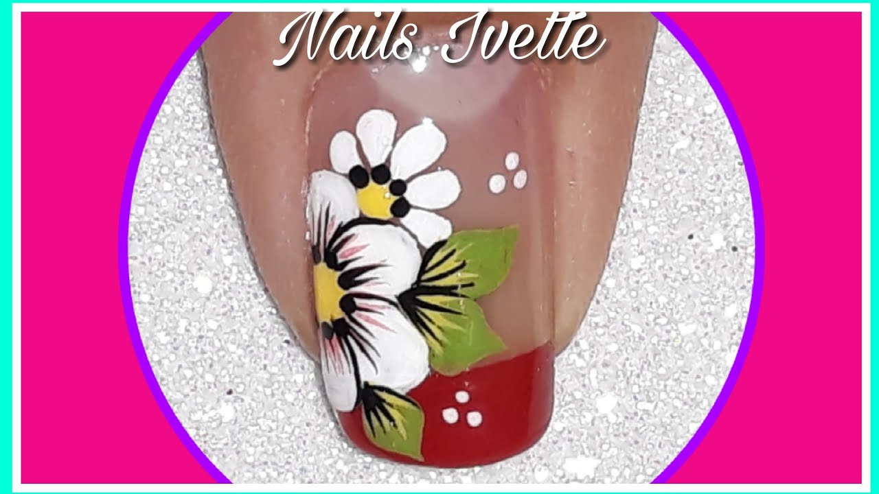 Flores diseño de uñas