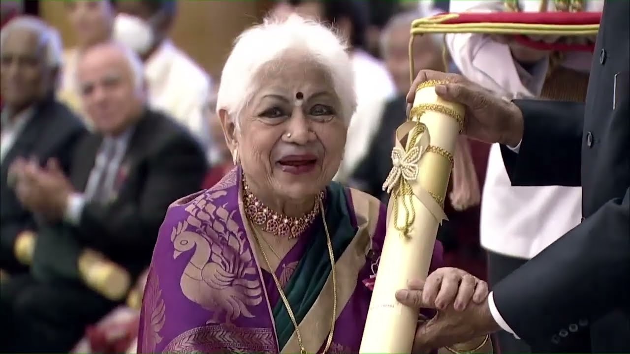 President Kovind presents Padma Shri to Smt. Sankaramanchi Janaki for Art.