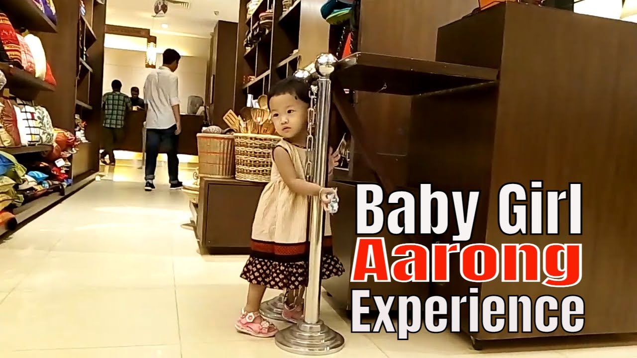 Aarong Experience by Baby Girl | Kids Enjoying to play herself at Aarong BD | Jamuna Future Park P-2