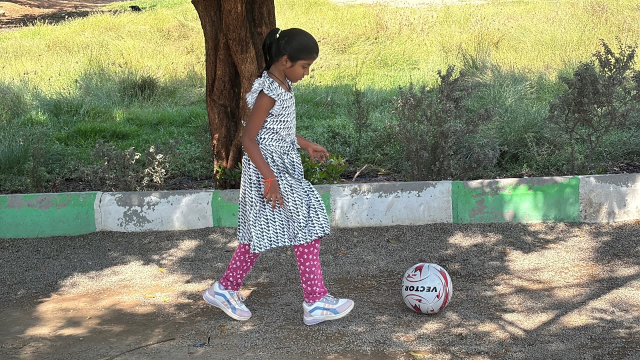 2nd Saturday: గ్రౌండ్ లో కాకుండా చెట్ల నీడలో football ప్రాక్టీస్ ఎందుకు చేయాల్సి వచ్చింది!!??