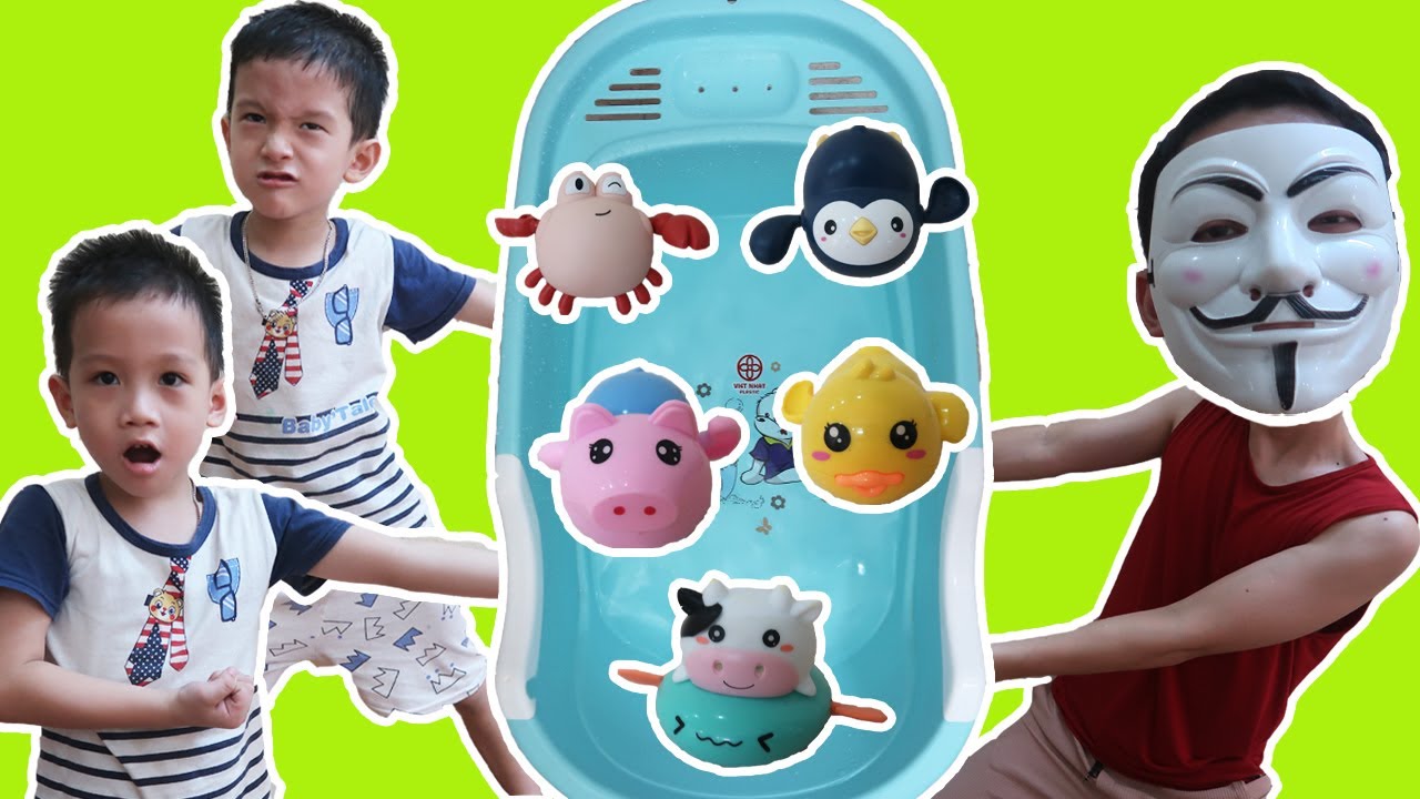 Đại Chiến Đại Ca Hacker Lấy Lại Đồ Chơi Bơi Lội | Gia Đình Baby Shark