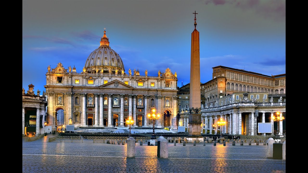 La Basilica Papale di San Pietro in Vaticano - The Papal Basilica of Saint Peter in the Vatican