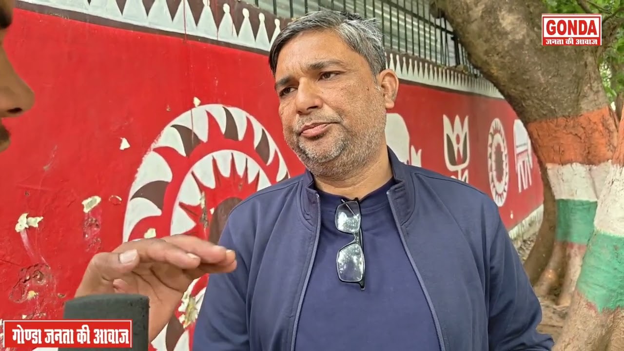प्रधान ने आवास के नाम पर पब्लिक को बनाया बेवकूफ सात लोगों का पैसा हुआ वापस 51 लोग चल रहे हैं 