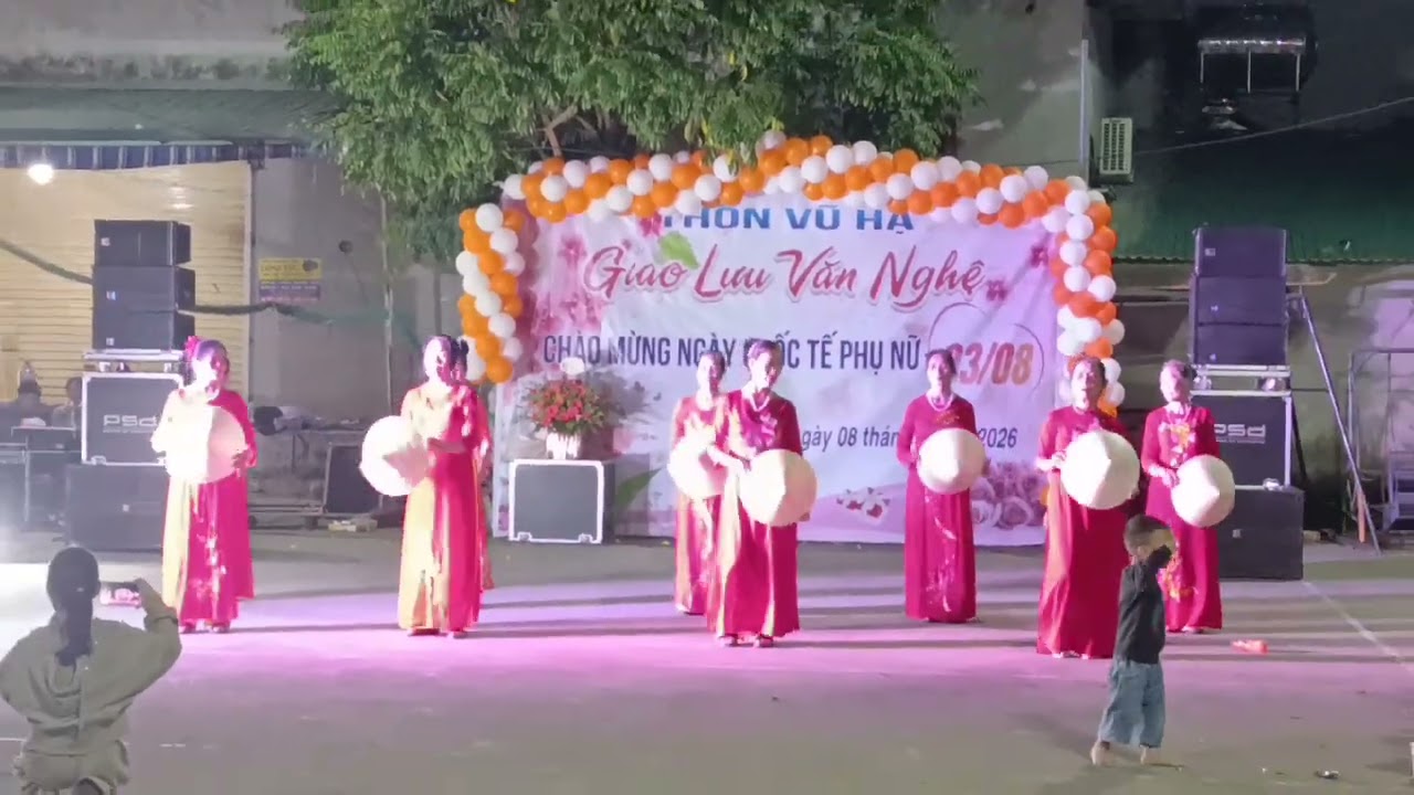 Tình thắm duyên Quê hội người cao tuổi thôn Vũ Hạ.