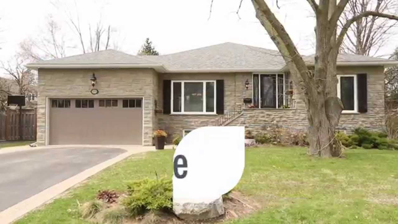 1071 Selby Ave - The Tham Team