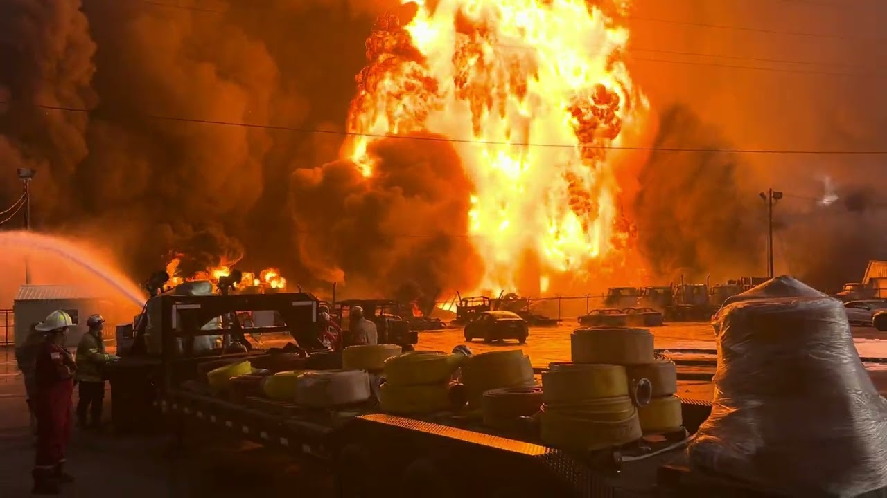 Roseland Plant Explosion | Fire at Smitty&rsquo;s Supply
