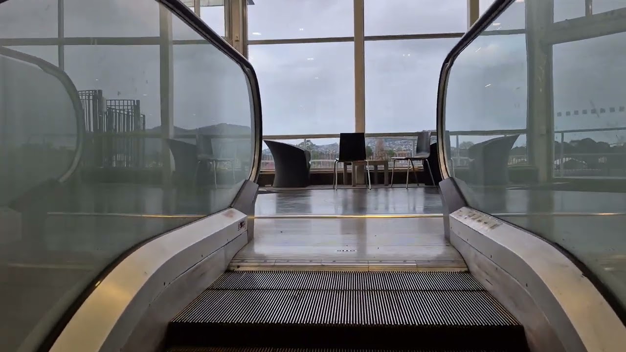 1999 Otis Escalators | Eastgate Mall, Christchurch