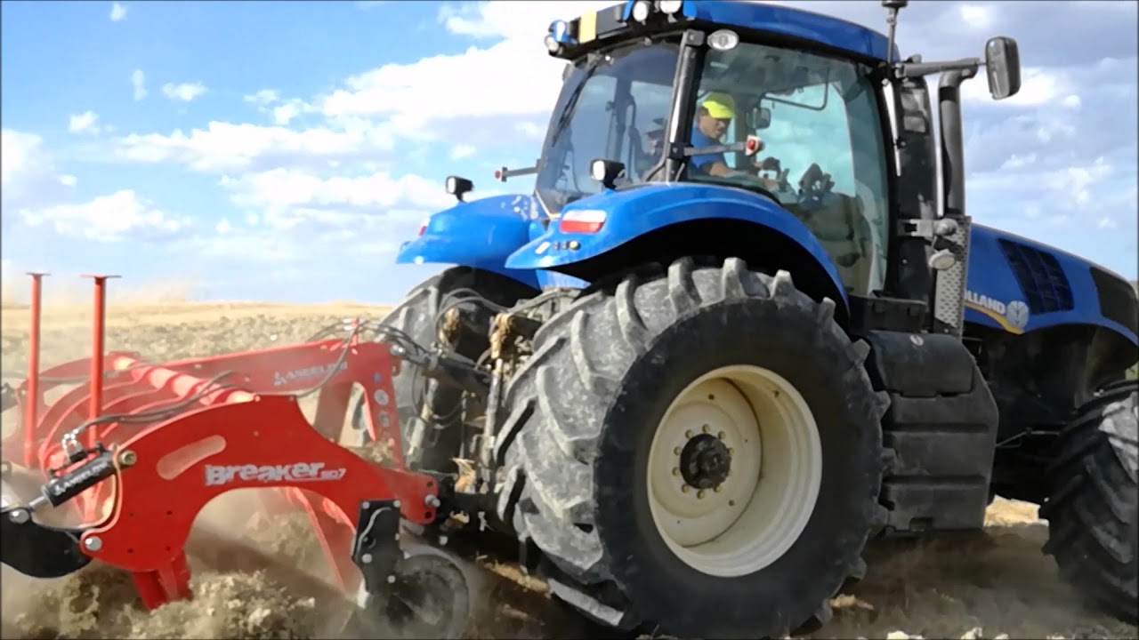 T8 390 New Holland con RIPUNTATORE ANGELONI BREAKER SD 7 ancore (3 metri)