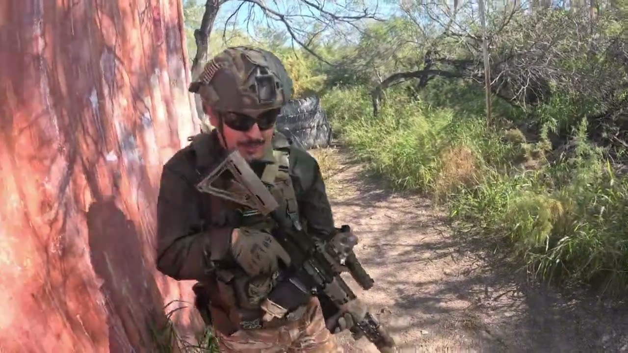 Juego en contenedores,  mucha resistencia para poder avanzar ….!!!!