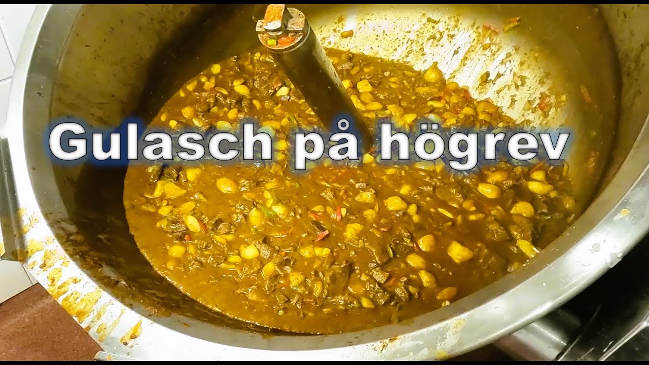 Mustig gulasch på högrev och potatis