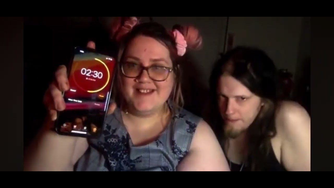 Bucket Dumps- Rev does the Hot chip challenge for $35. Shanny laughs & gets enjoyment from his pain