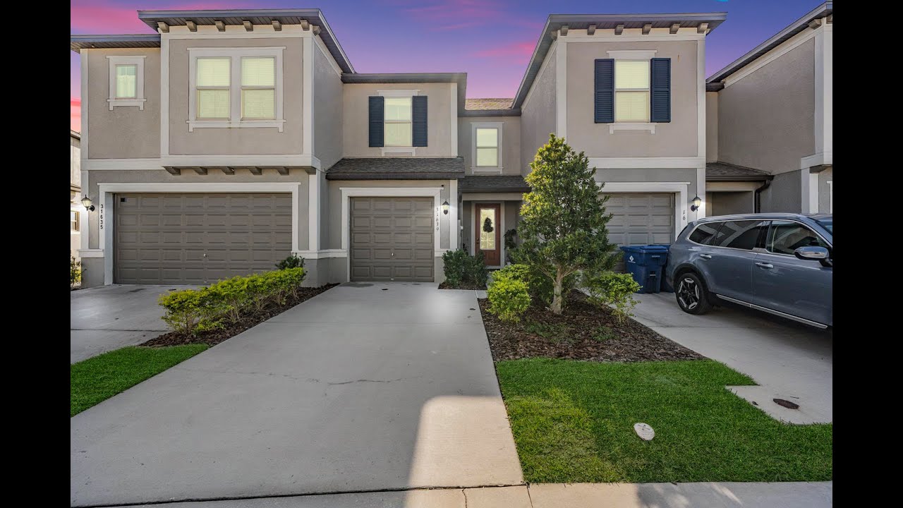 31639 Blue Passing Loop  #homesellingqueen #eppersonlagoon