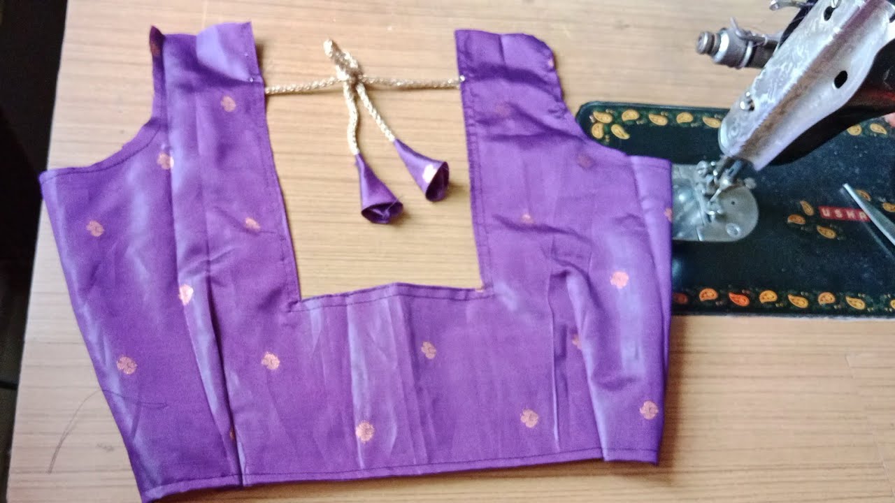 Blouse back neck #cutting and #stitching ப neck  #blouse model #fashion @ChitraTailoring 