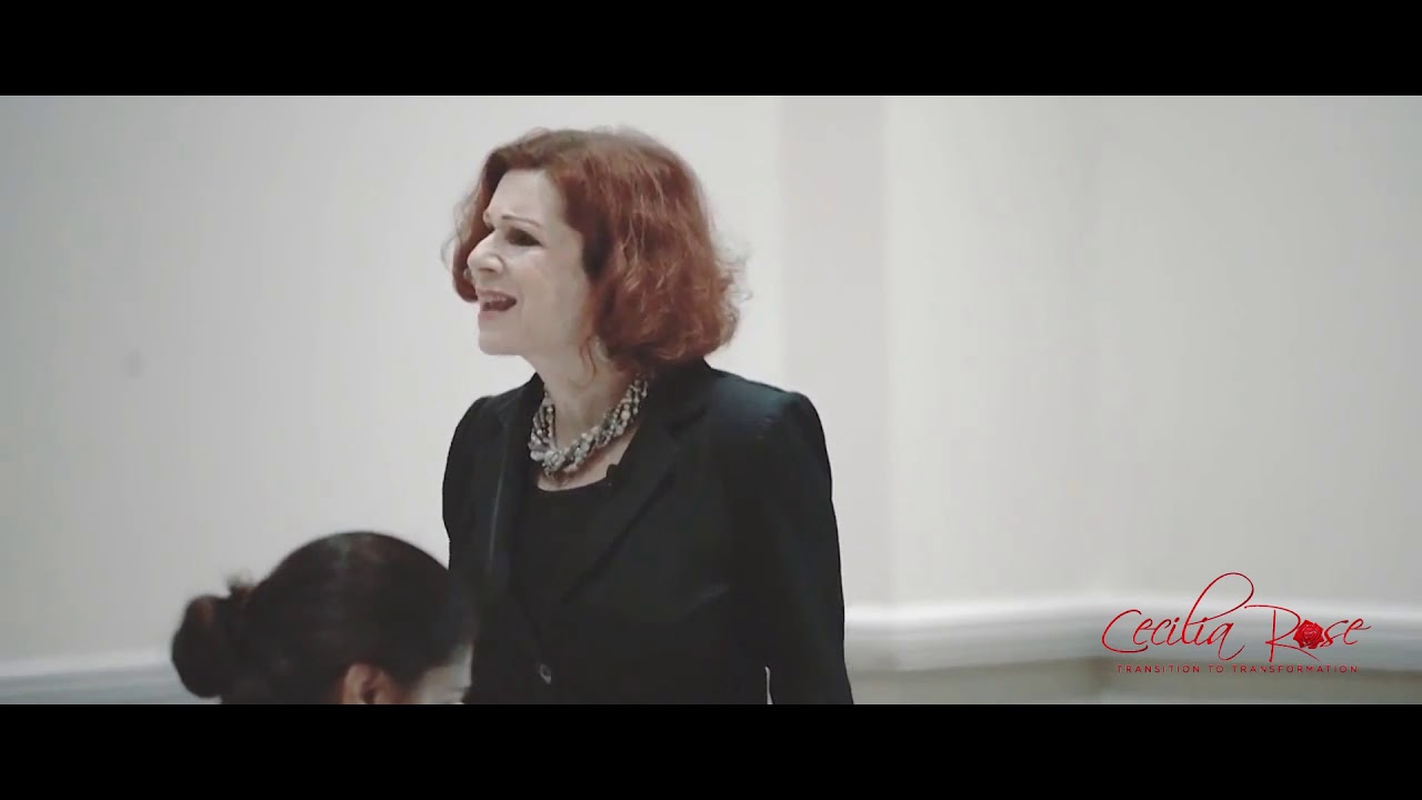 Getting Out of Your Comfort Zone - Where The Magic Happens | Cecilia Rose
