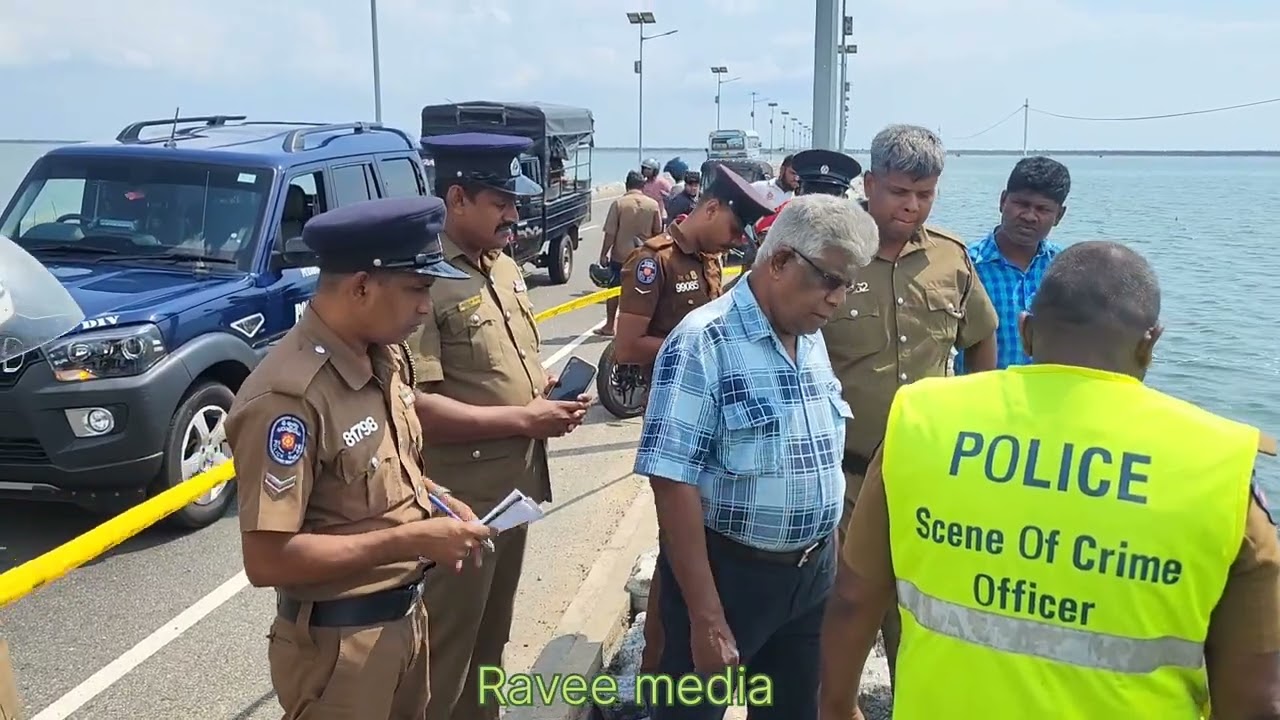 பூநகரி சங்குப்பிட்டி பாலத்திற்கருகில் அடையாளம் காணப்படாத சடலம் 