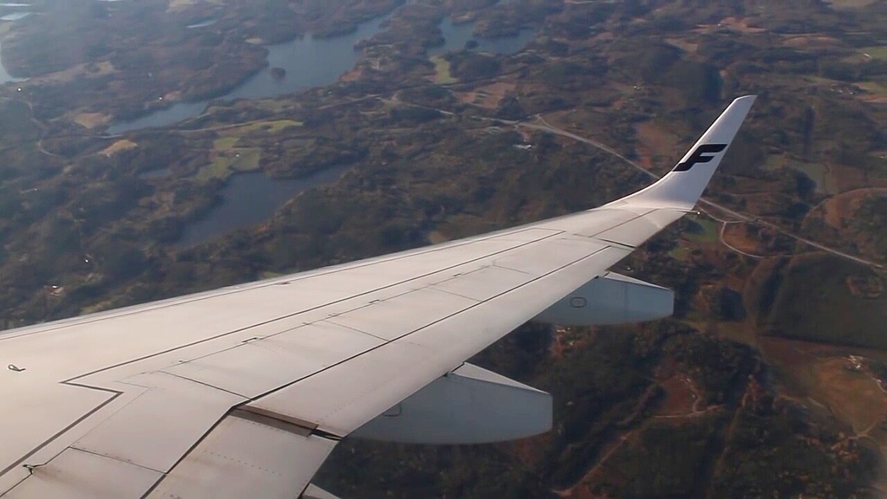 Finnair Embraer 190 Oslo-Helsinki Safety, Takeoff, Inflight, Landing AY652