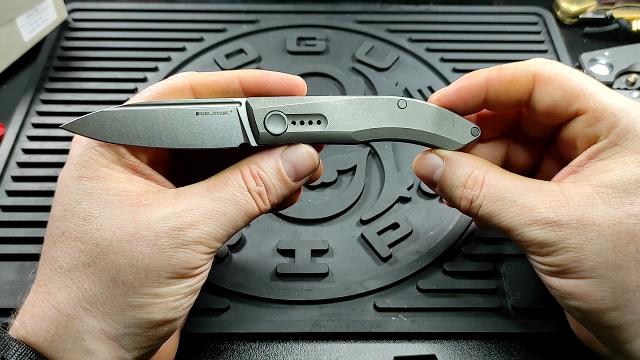 Real Steel Stella first impressions & disassembly