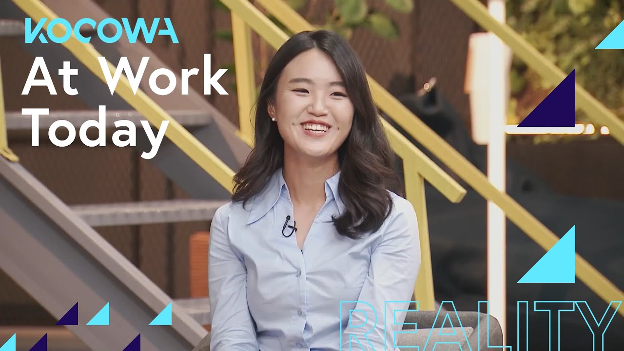 It is RARE for a woman to have this job... | At Work Today Ep 25 [ENG SUB]