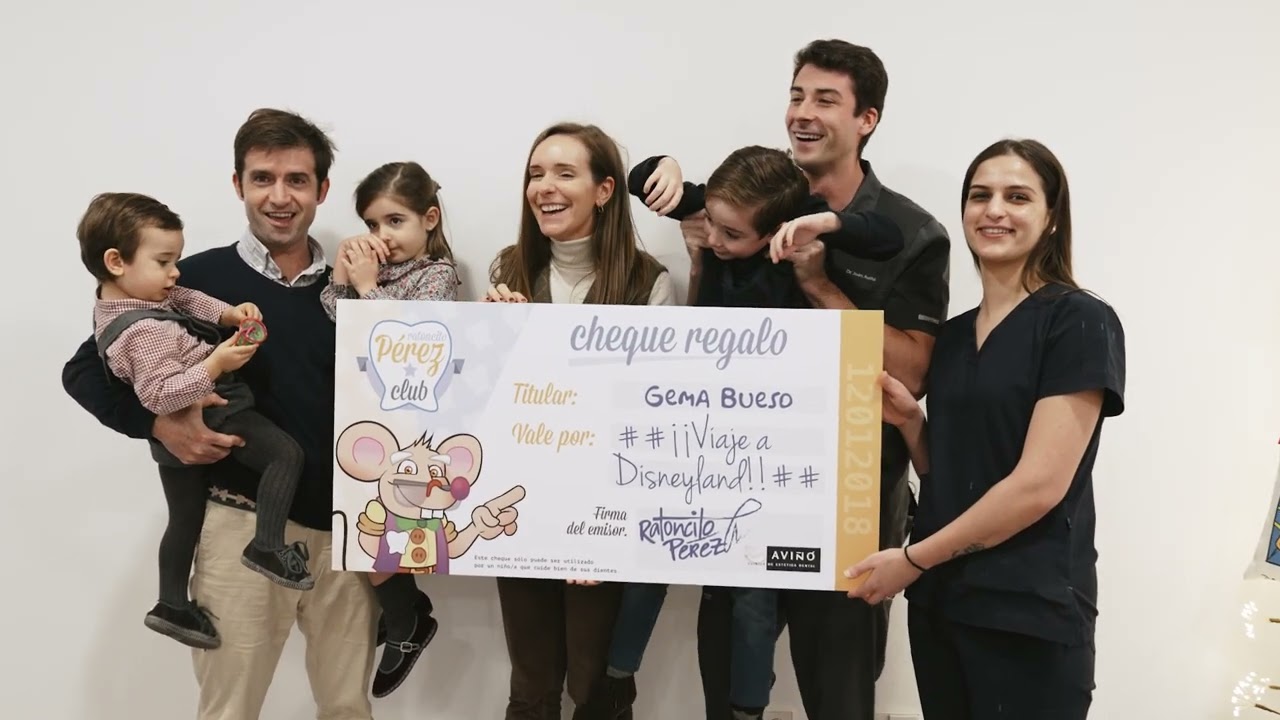 Ratoncito Pérez en Clínica Dental Aviñó (Valencia) | Sorteo “Viaje a Disneyland París”