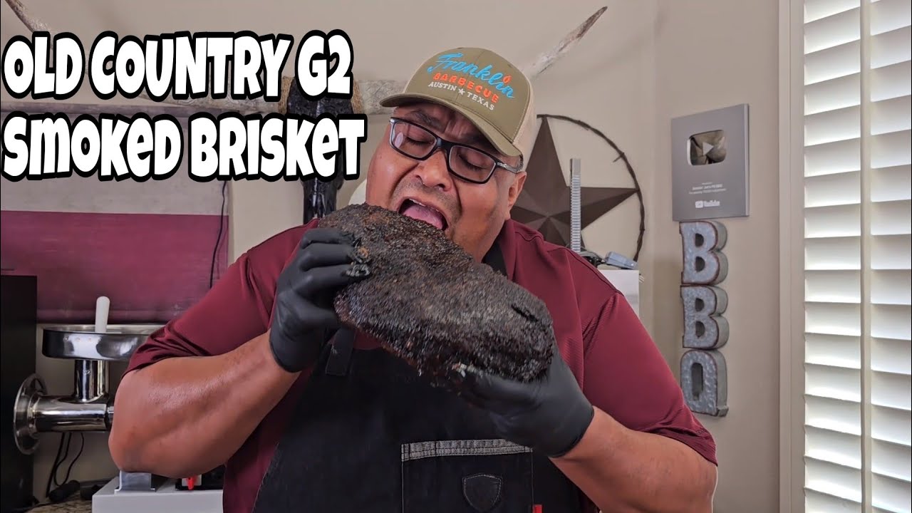 Первый повар по приготовлению грудинки — коптильня Old Country G2 — барбекю Smokin' Joe's Pit