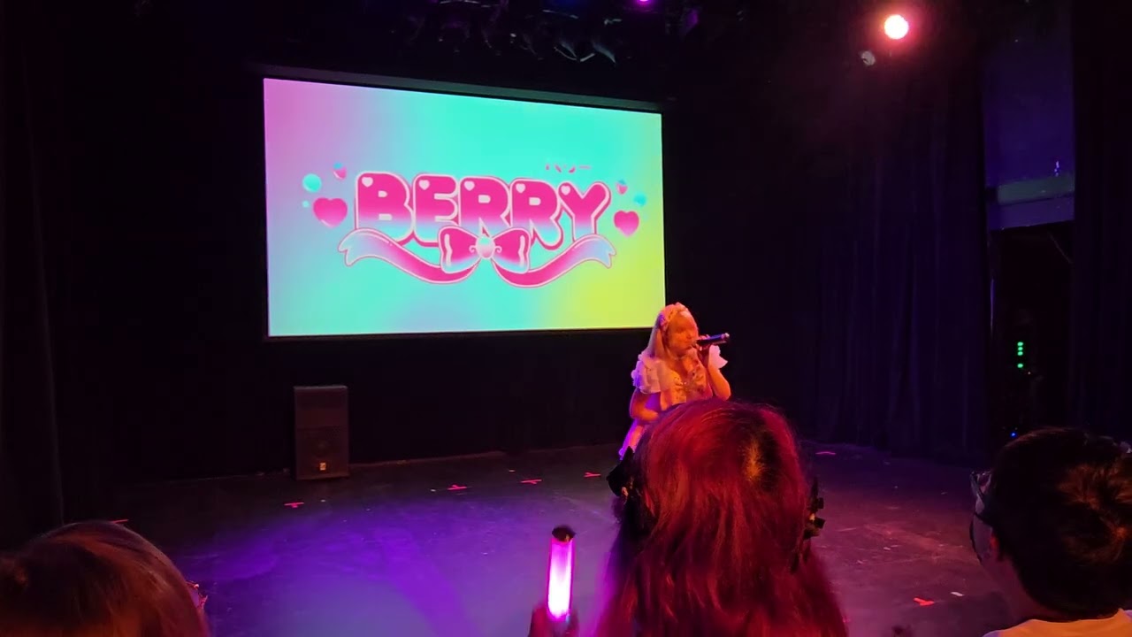 Performance by Berry ♡ ベリー at Majiawa 2 (January 4, 2025) 