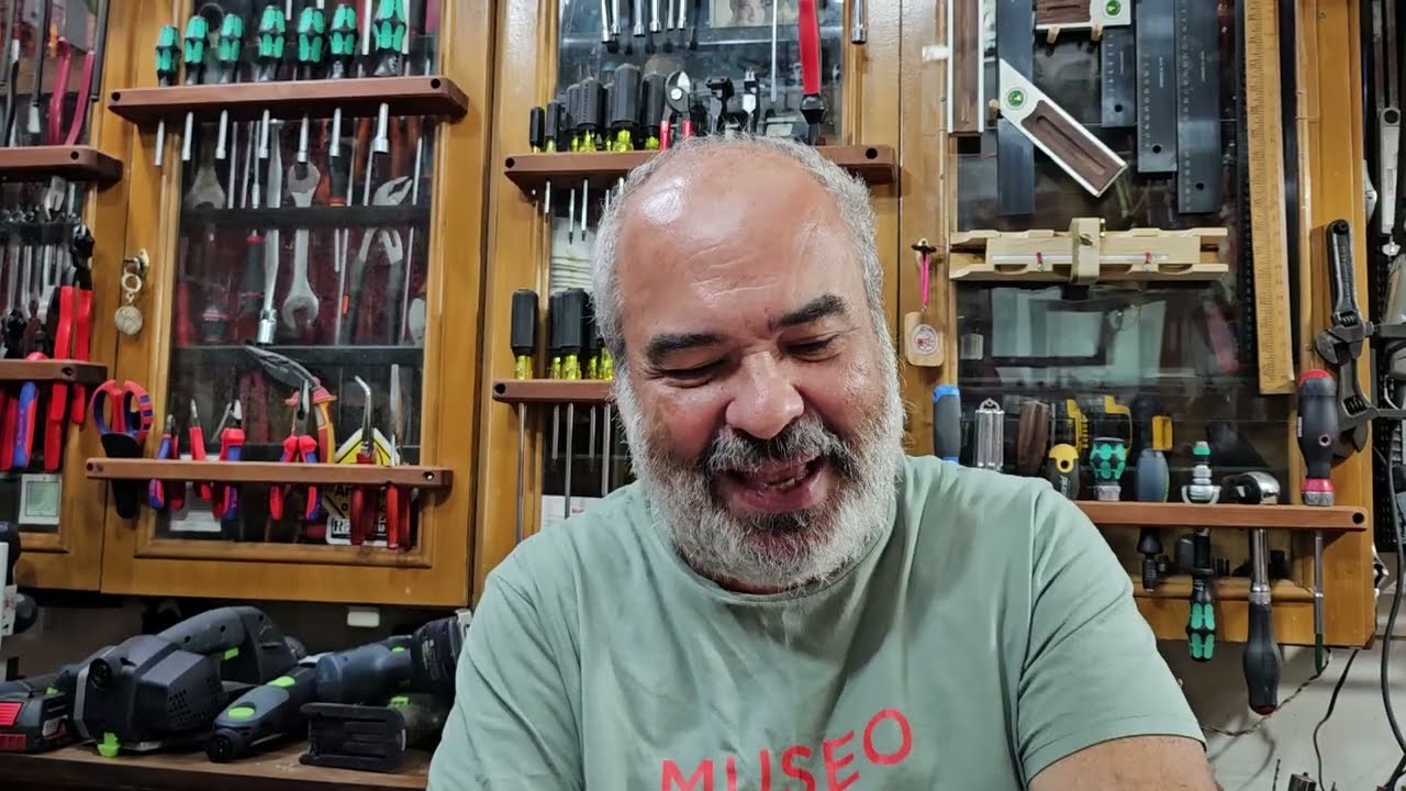 Histórias,  limas, mais histórias,  grosas... E oportunidades de preços veja !