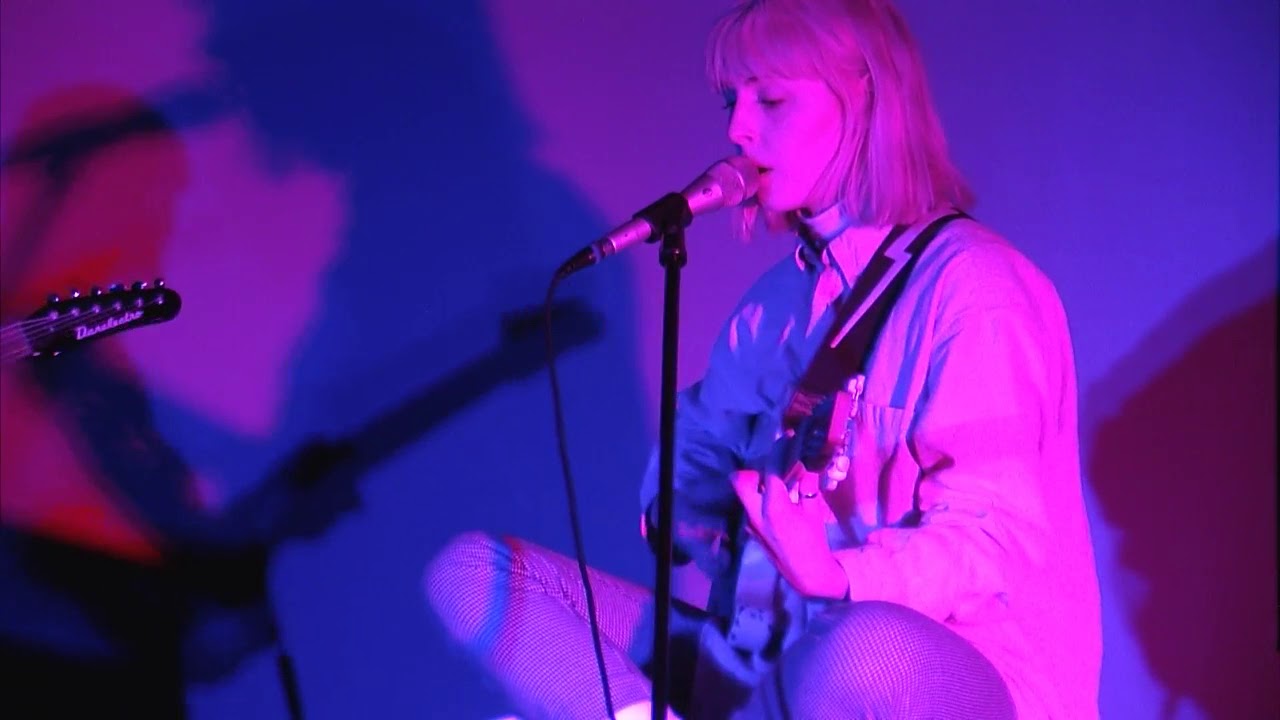 Fenne Lily - Car Park  - Daytrotter Session - 11/30/2018