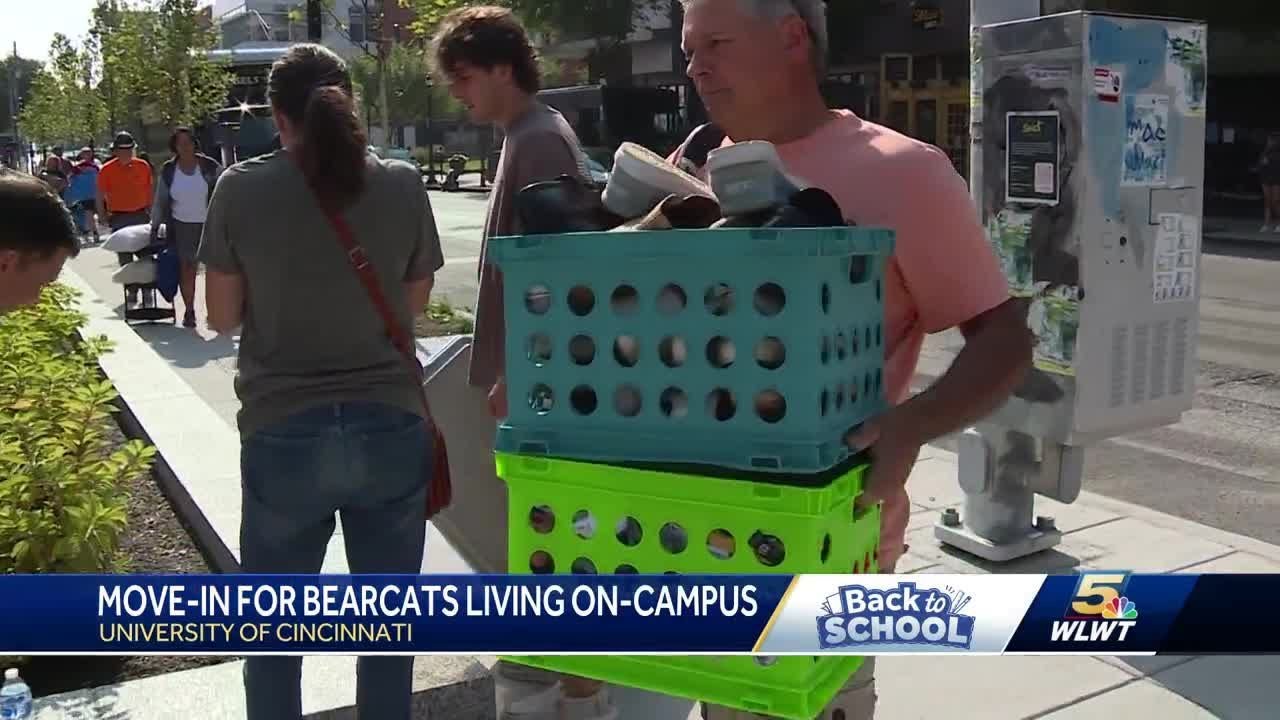 University of Cincinnati welcomes Bearcats living on campus for move-in day